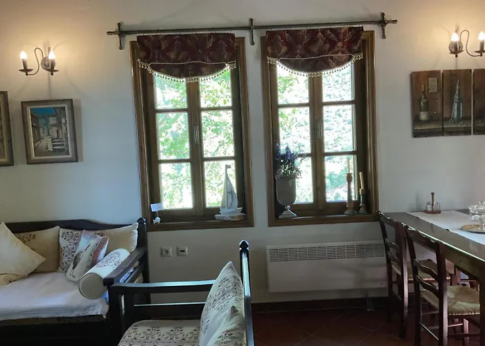 Matias Kastanies 2 With Privat Parking